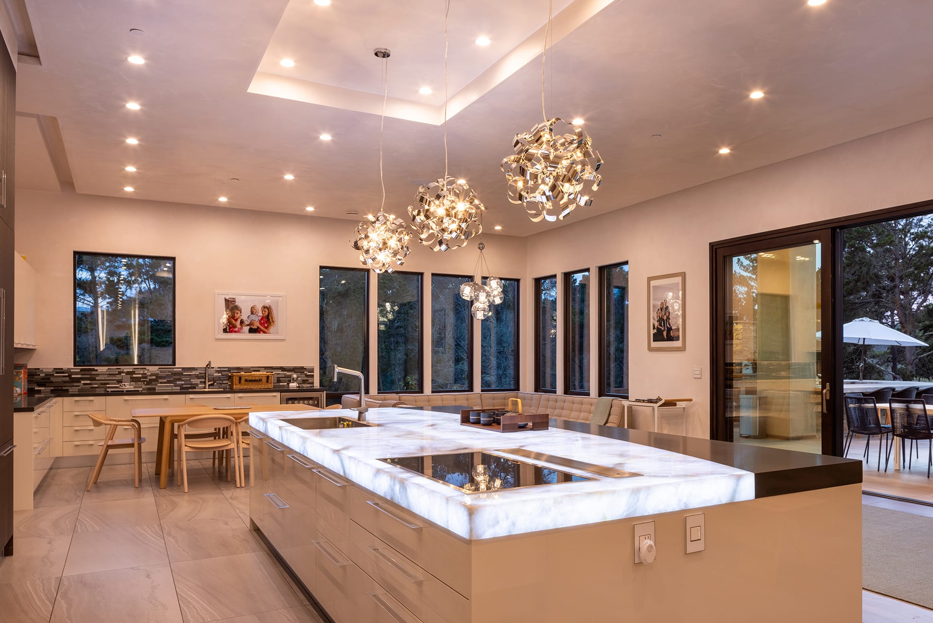 Contemporary Turn-Key Estate in Tehama - 10 Alta Madera Ave