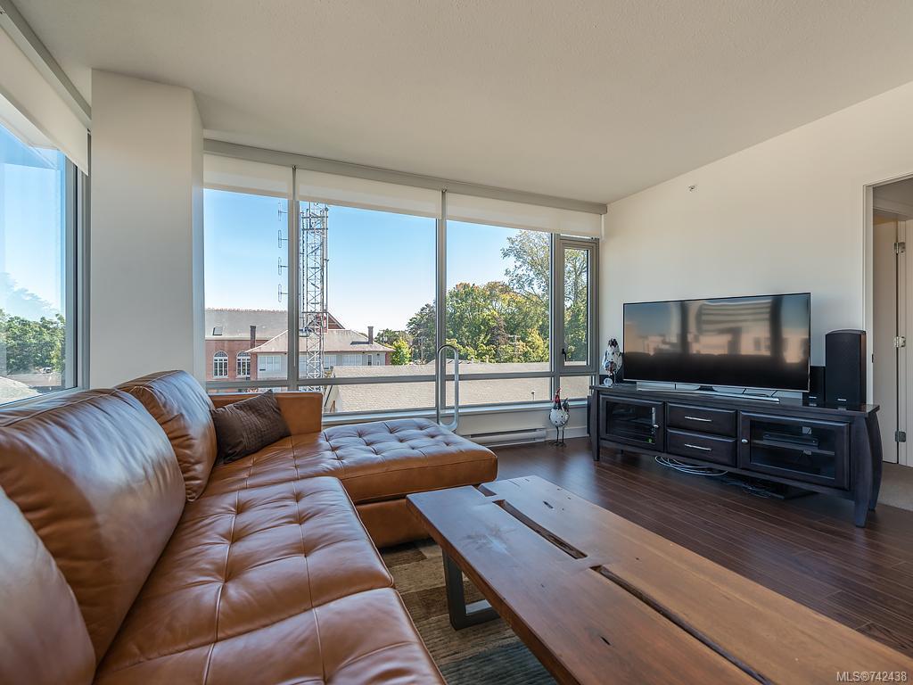 507-646 Michigan St