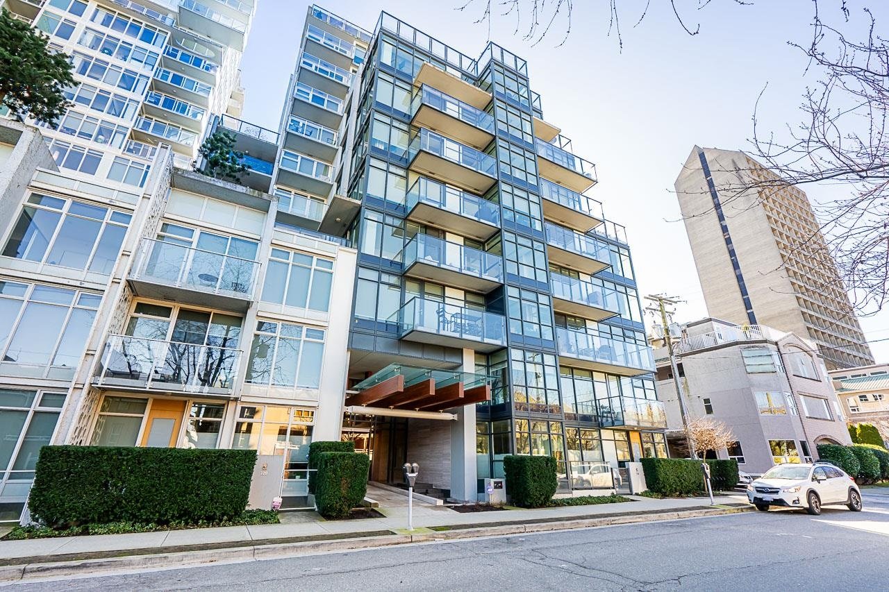 304-728 W 8th Ave