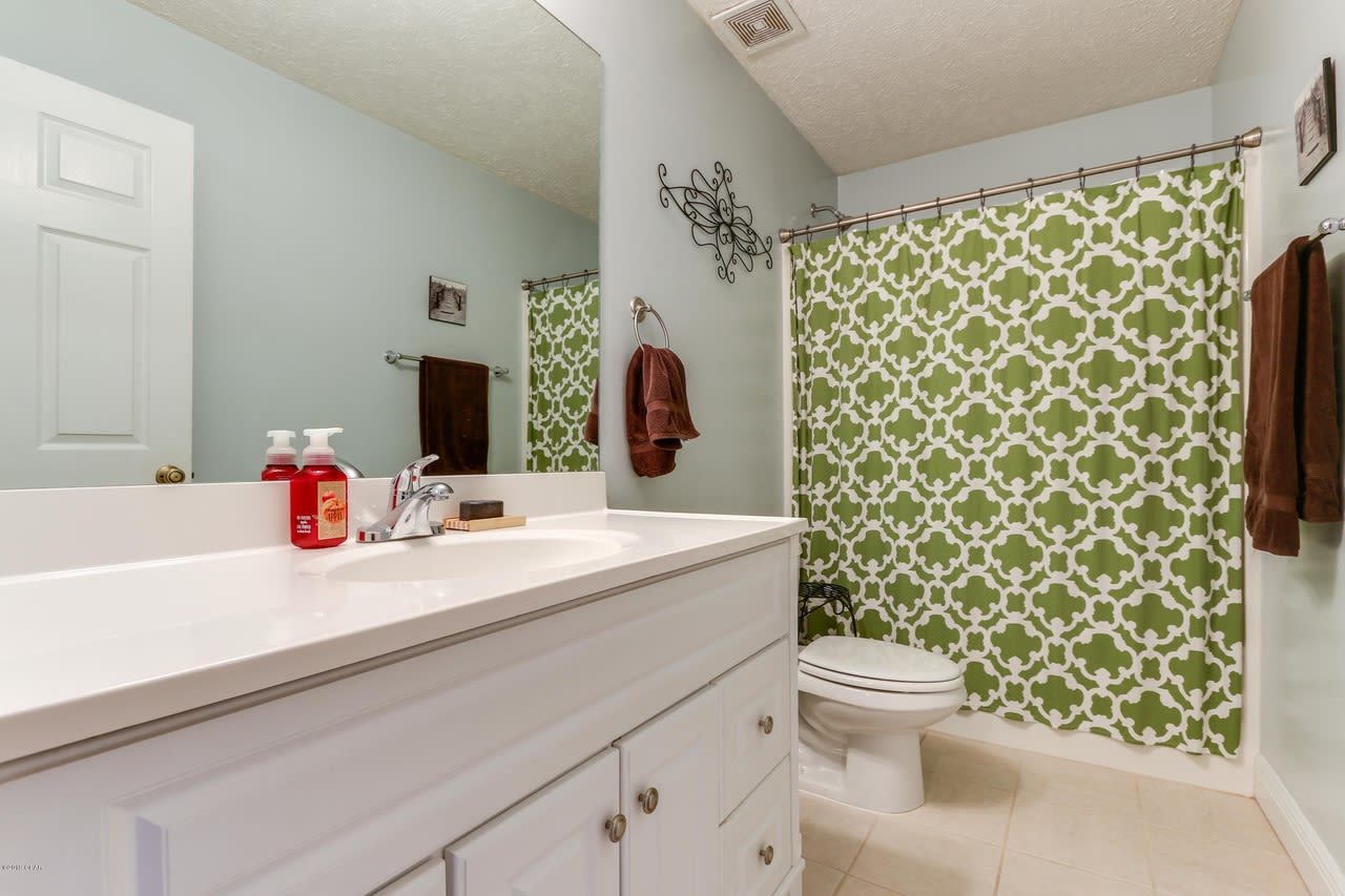 5307 Nicholas Lane