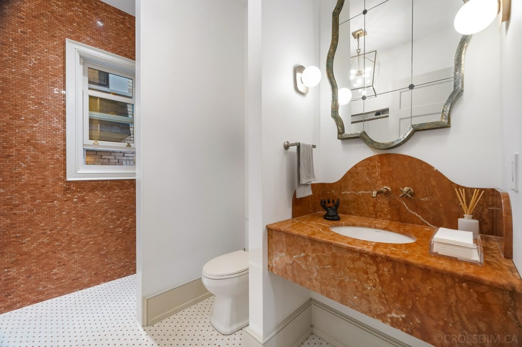 Centrally Nestled In Lytton Park