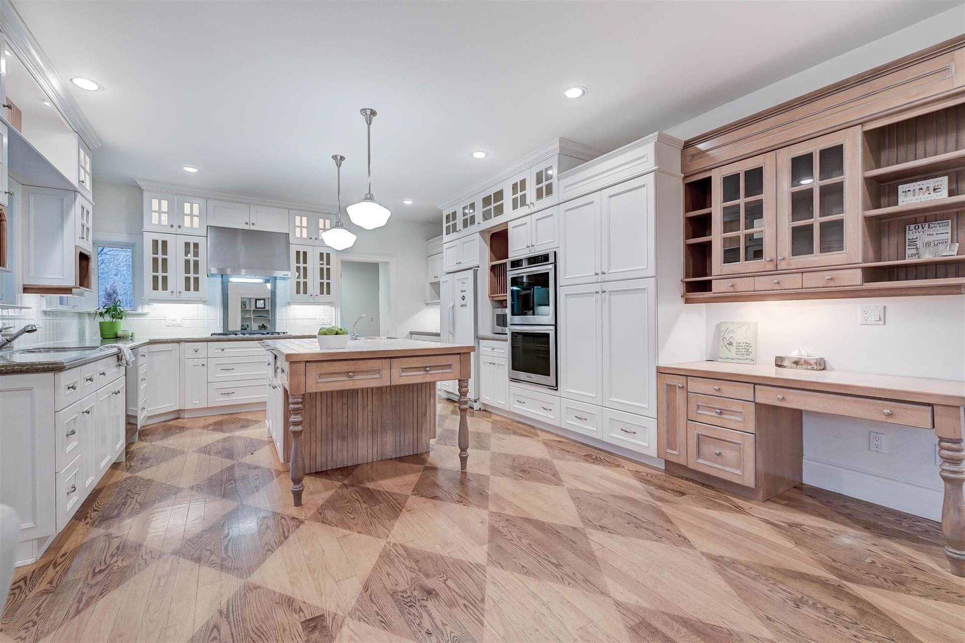 109 Woodview Dr