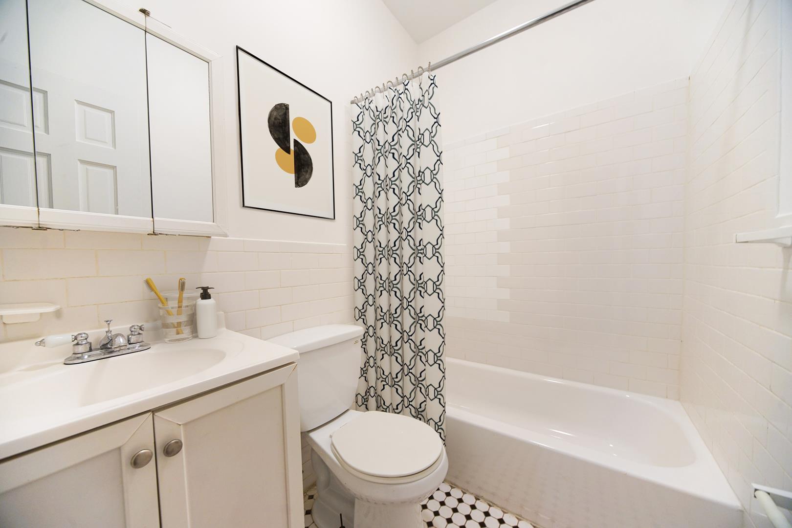 31 Saint Marks Place, Apt 1
