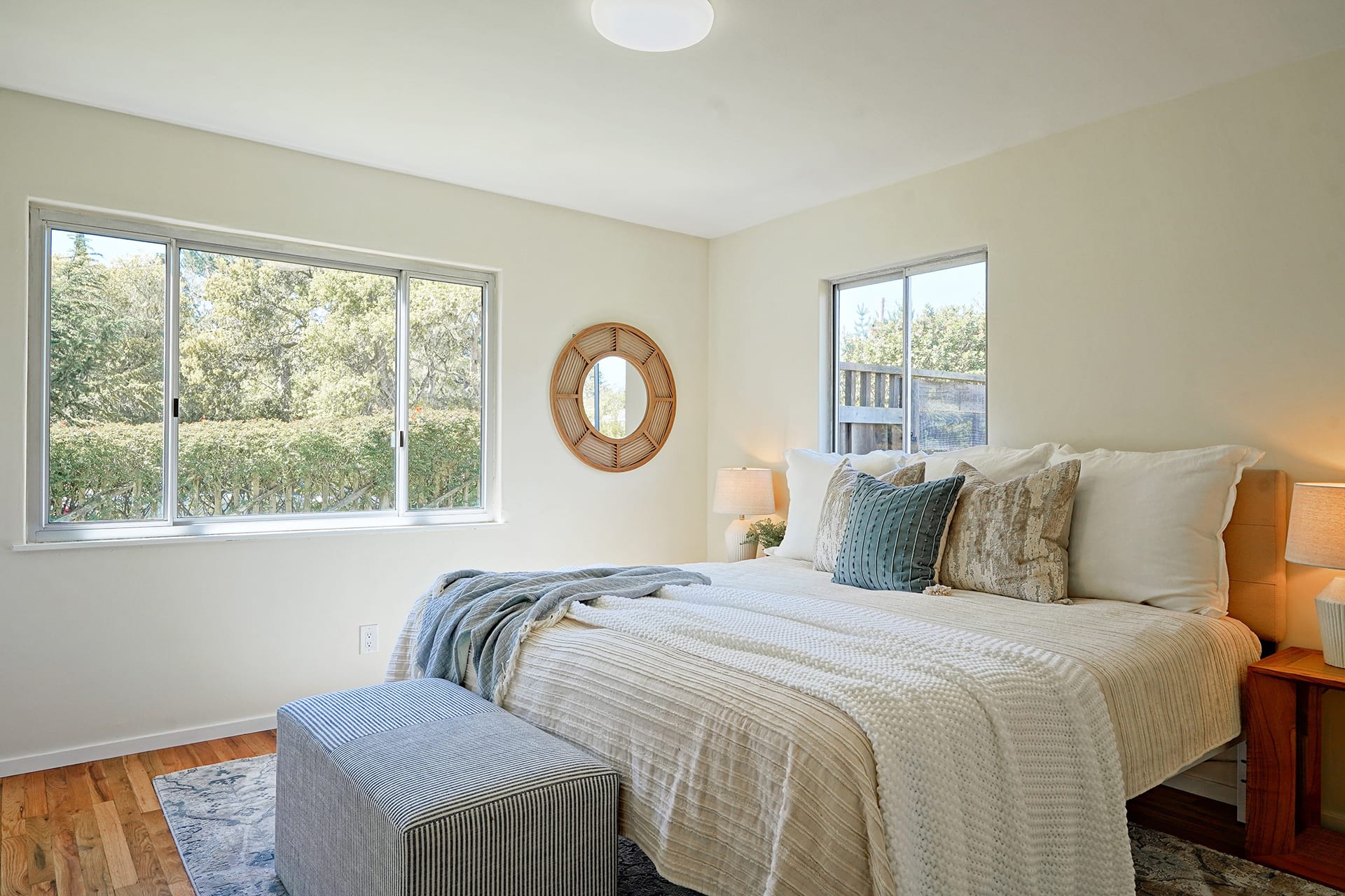 Pacific Grove Jewel - 910 Short St