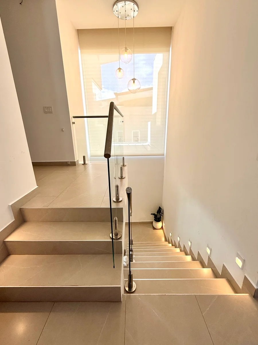 Smart View Townhouse, Escazu, San Jose