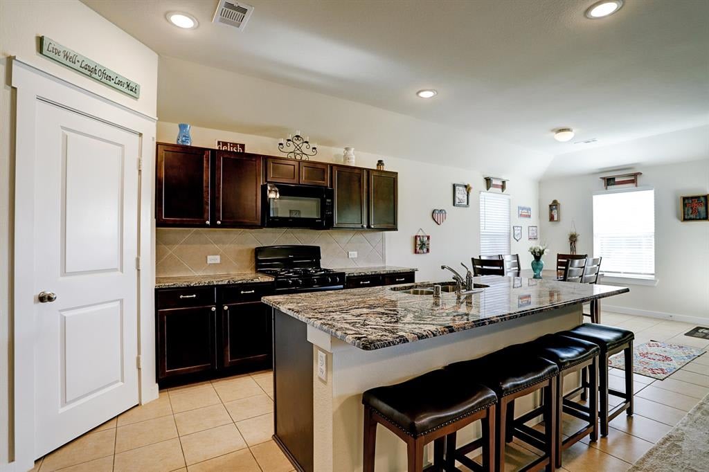 40405 MOSTYN LAKE DRIVE