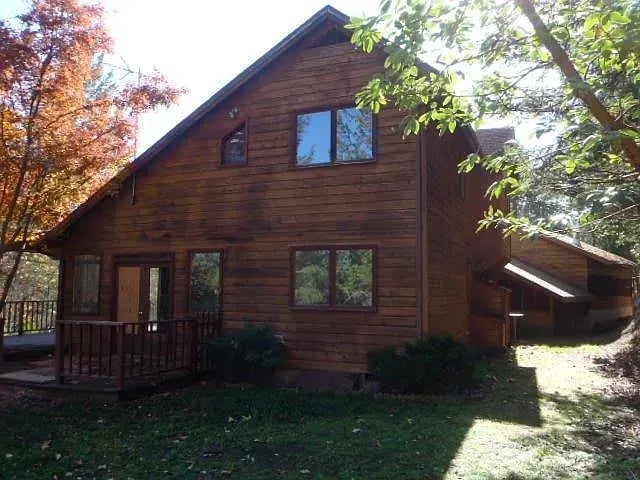  8380 Griffin Creek Rd, Medford, OR 97501