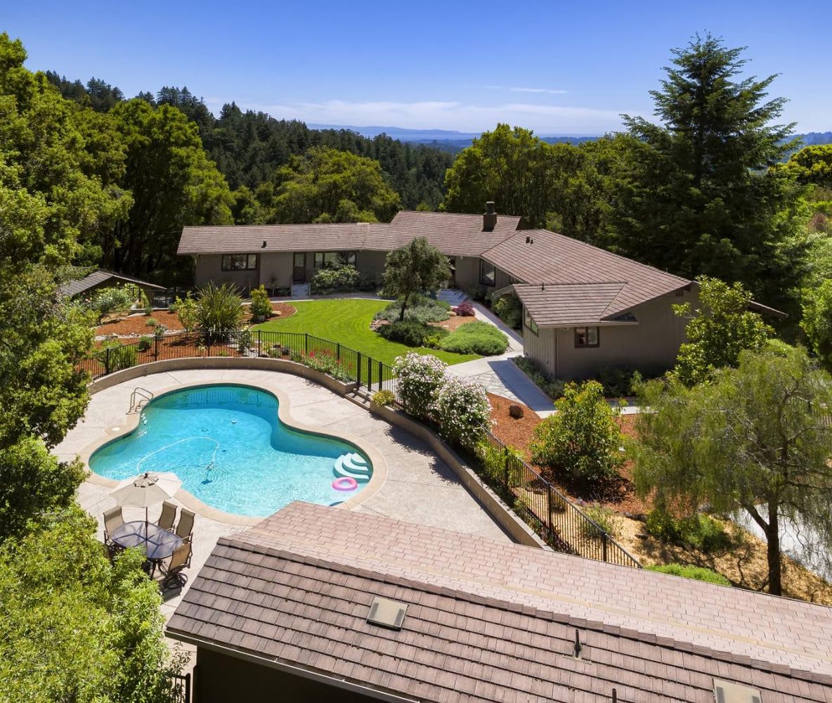 869 Browns Valley Rd