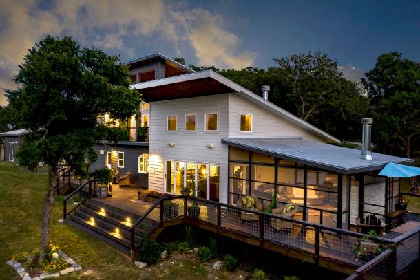 501 Cave Springs