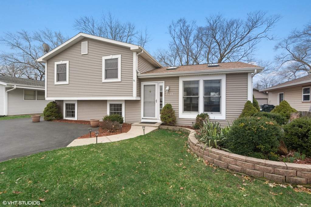 2413 E Sand Lake Rd