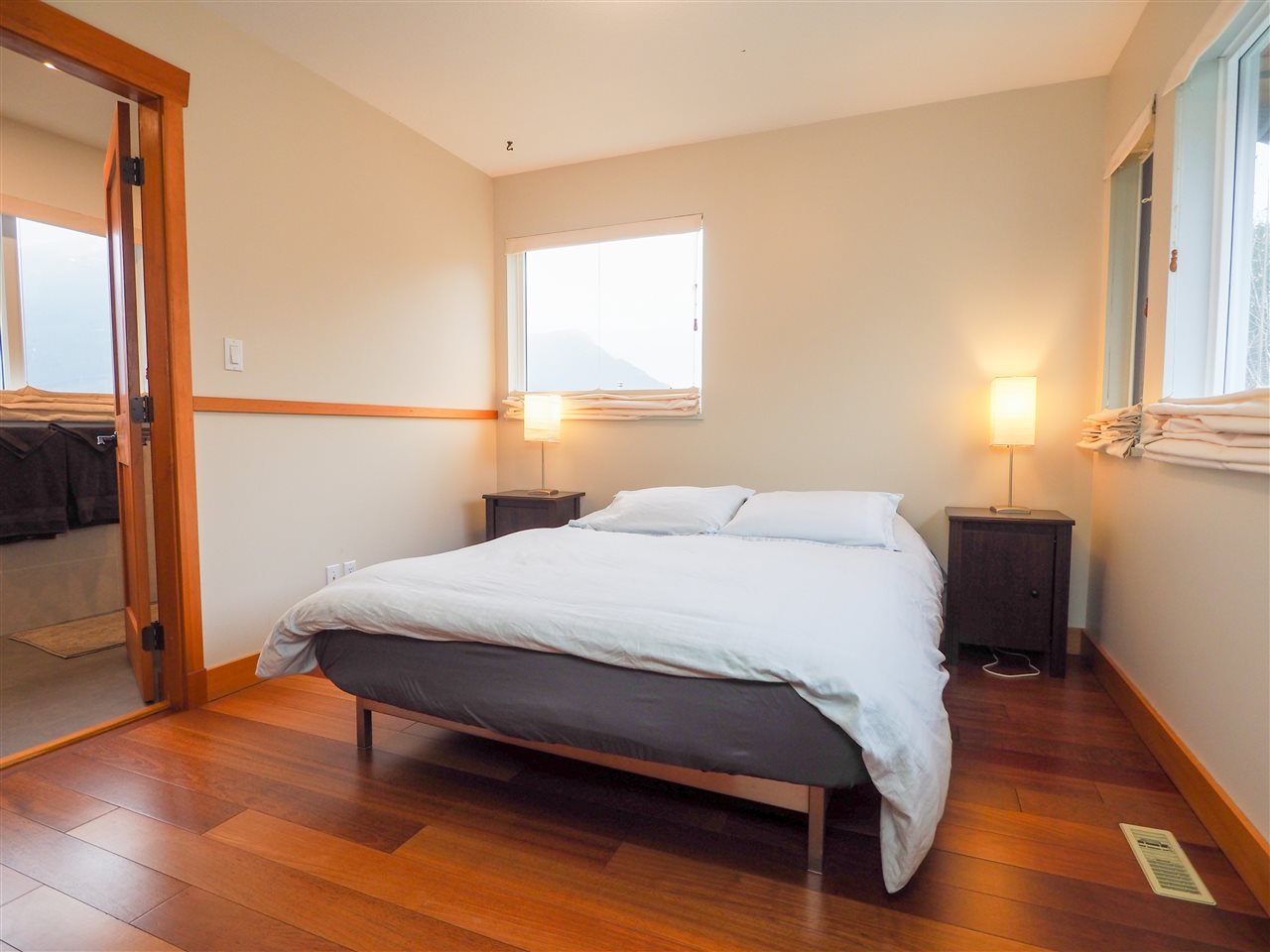 1005 Panorama Pl