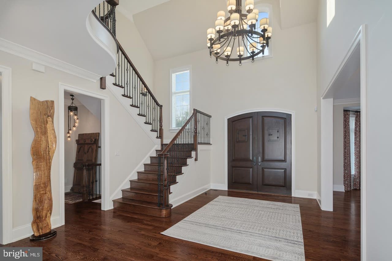 1309 Summer Hill Ln