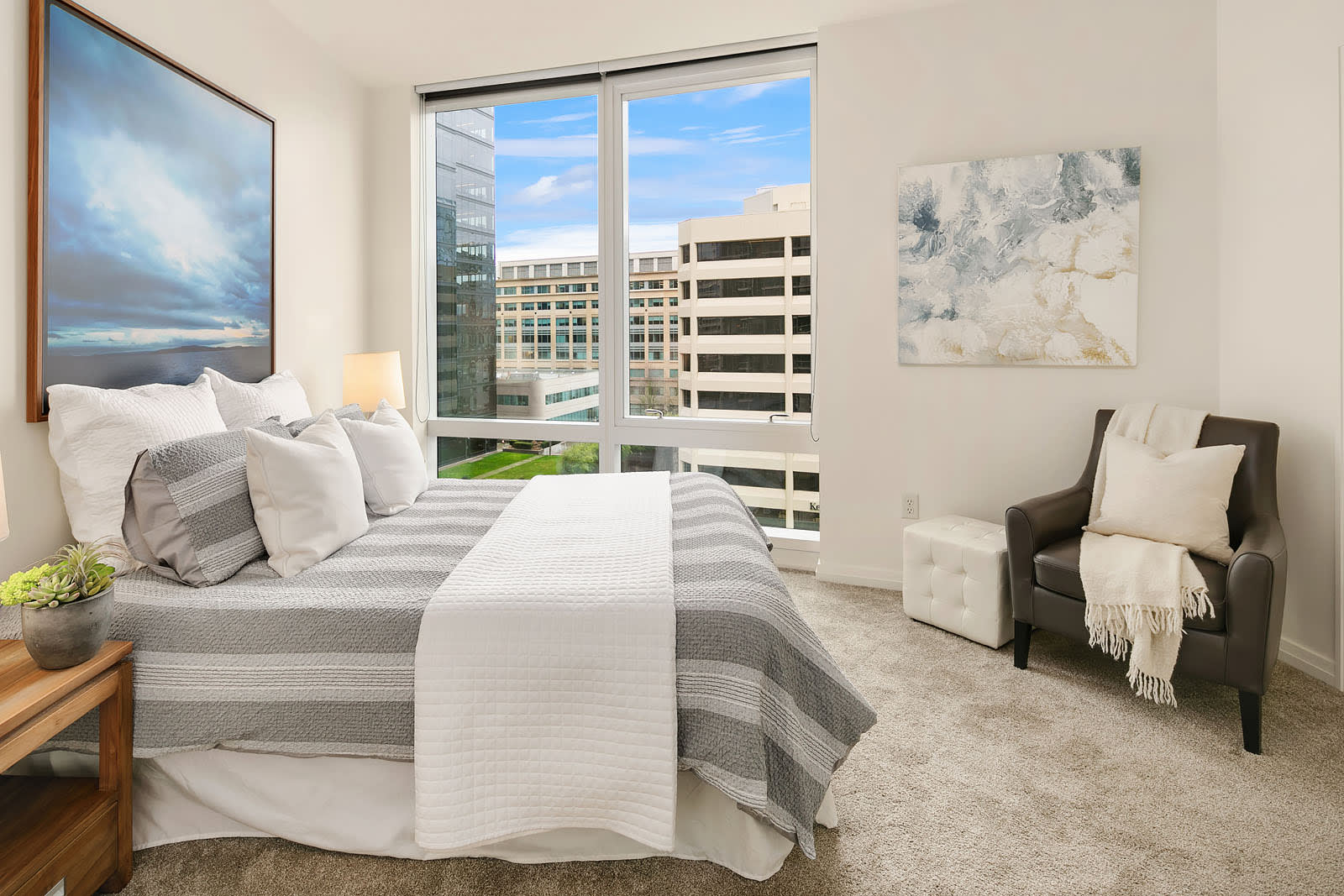 10700 NE 4th Street, Unit 1016