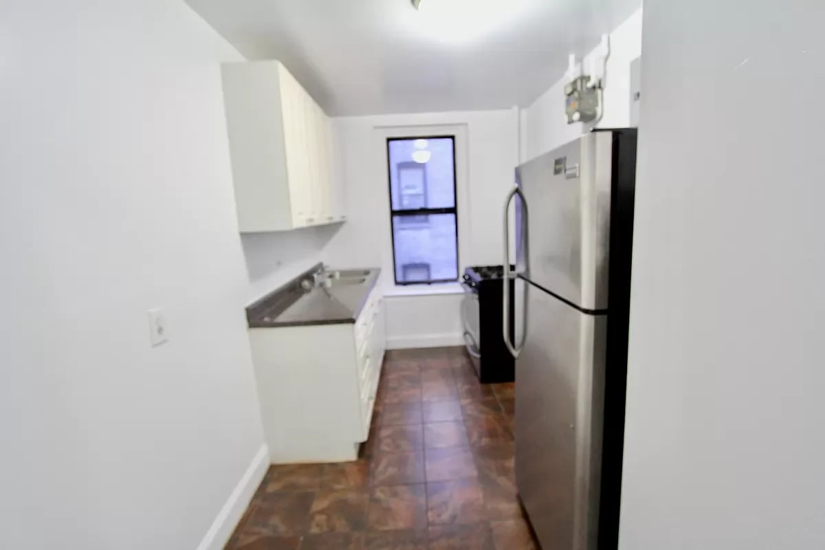 501 West 189th Street Unit: 31A