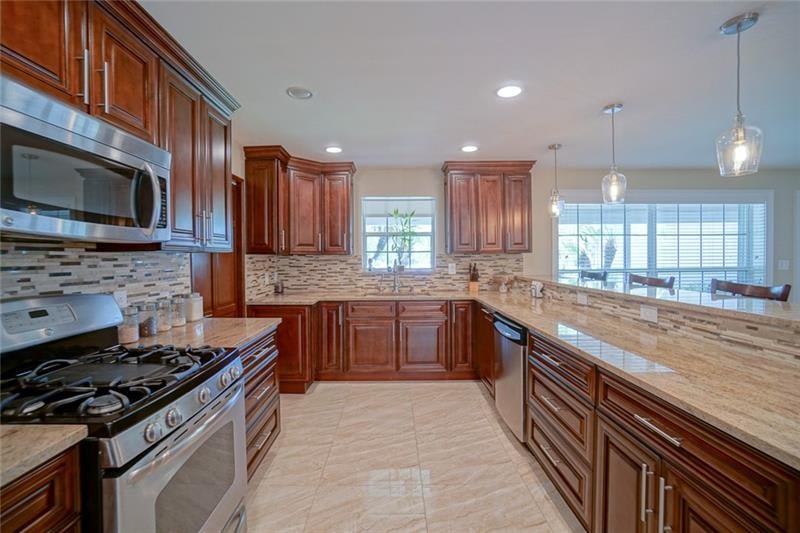 5171 NE 18th Ter