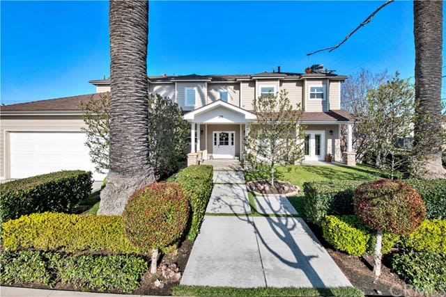 296 E Bay, Costa Mesa