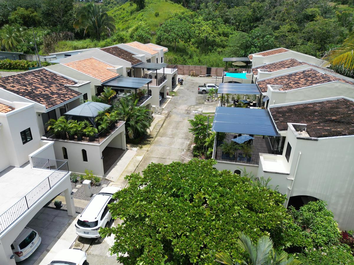  Townhouse, #13