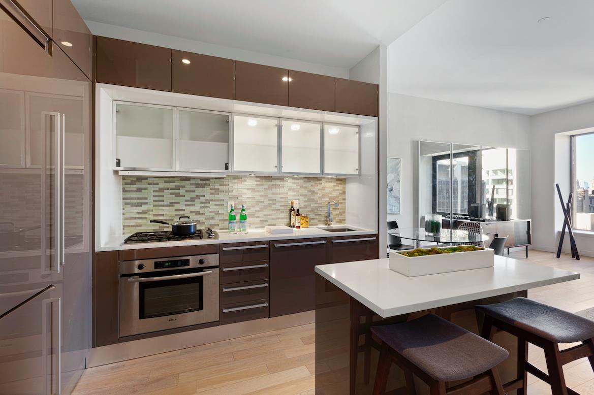 75 Wall Street, Apt 32-N