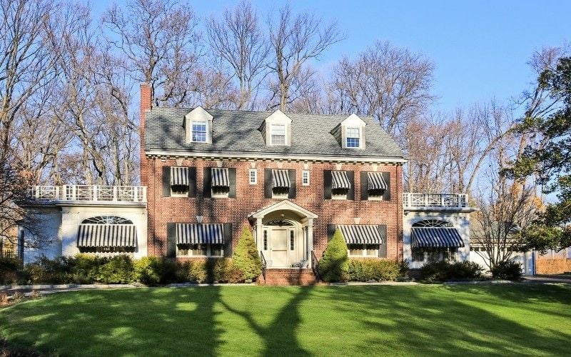 300 Woodland Ave