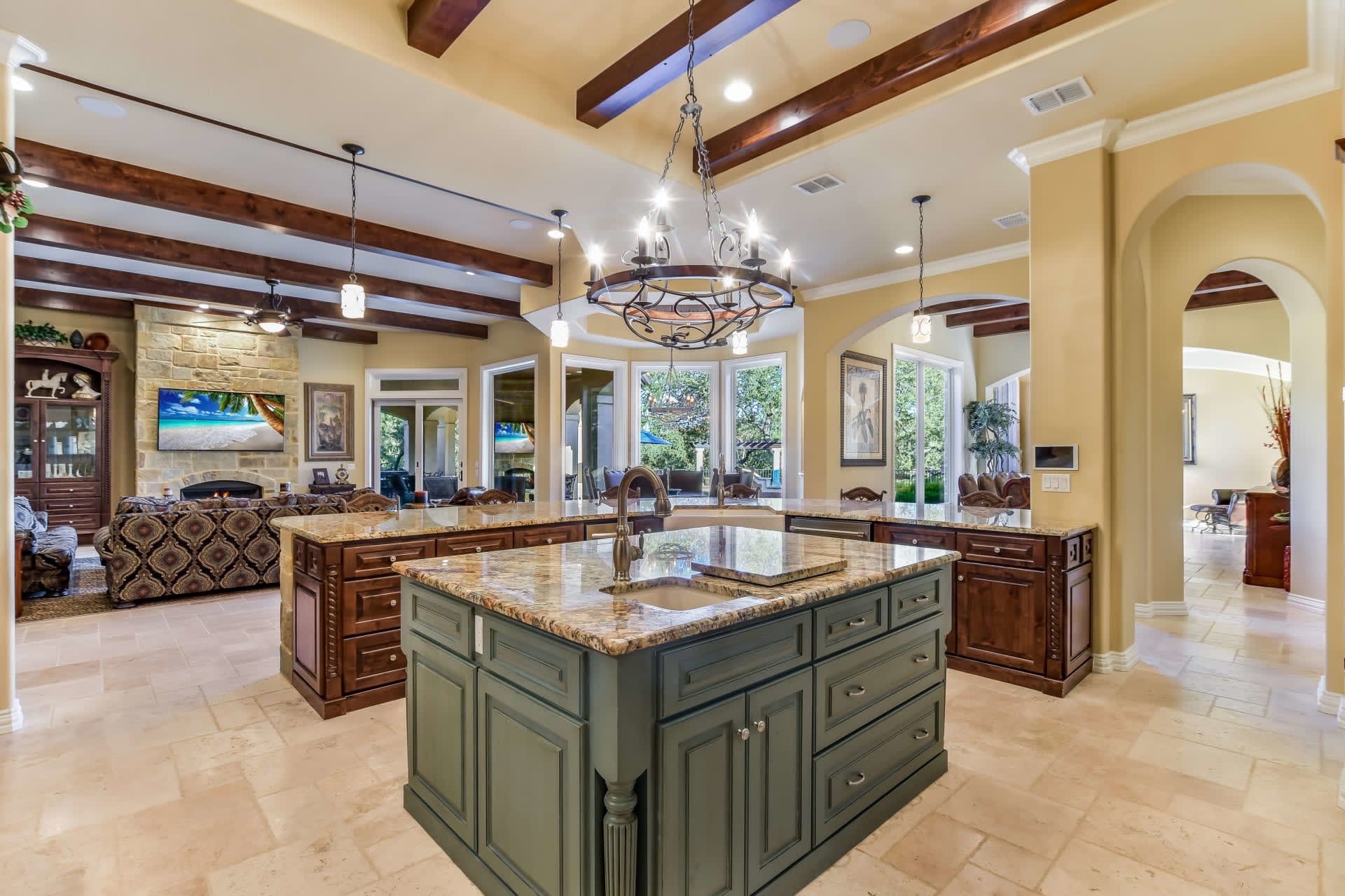 8321 VERDE MESA COVE
