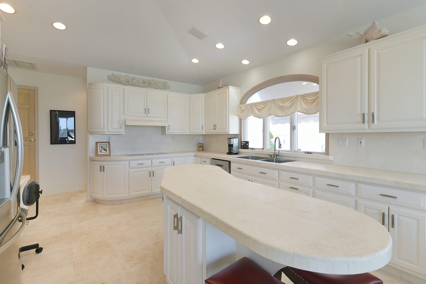 2460 Coco Plum Drive, Marathon FL