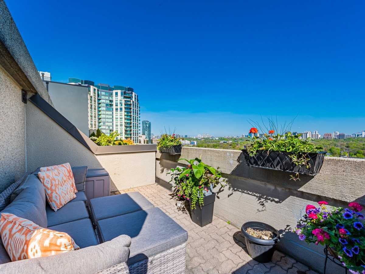 360 BLOOR ST E PH 5