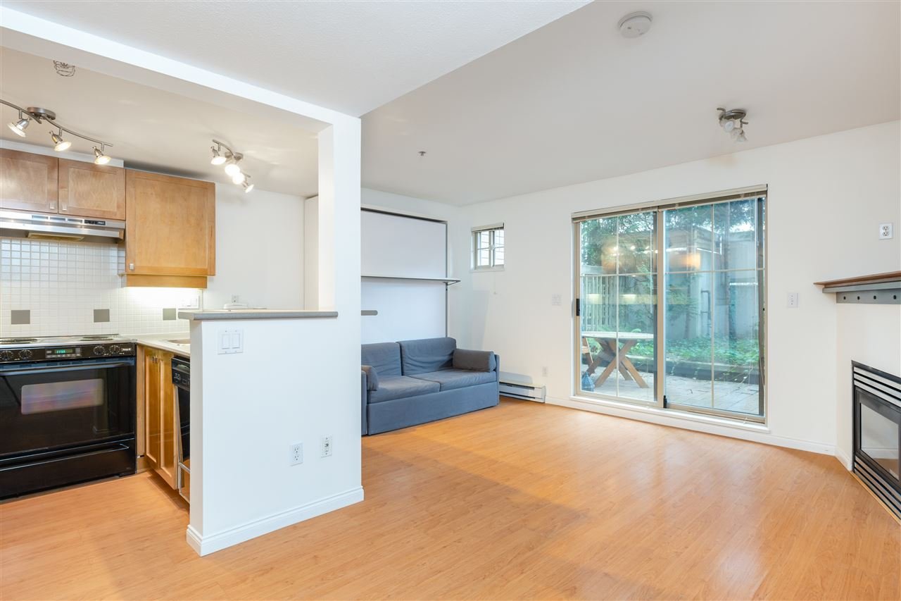 7-2375 W Broadway