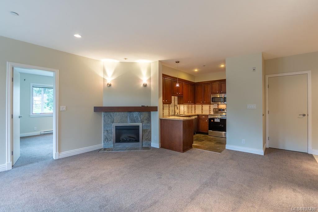 320-1325 Bear Mountain Pkwy