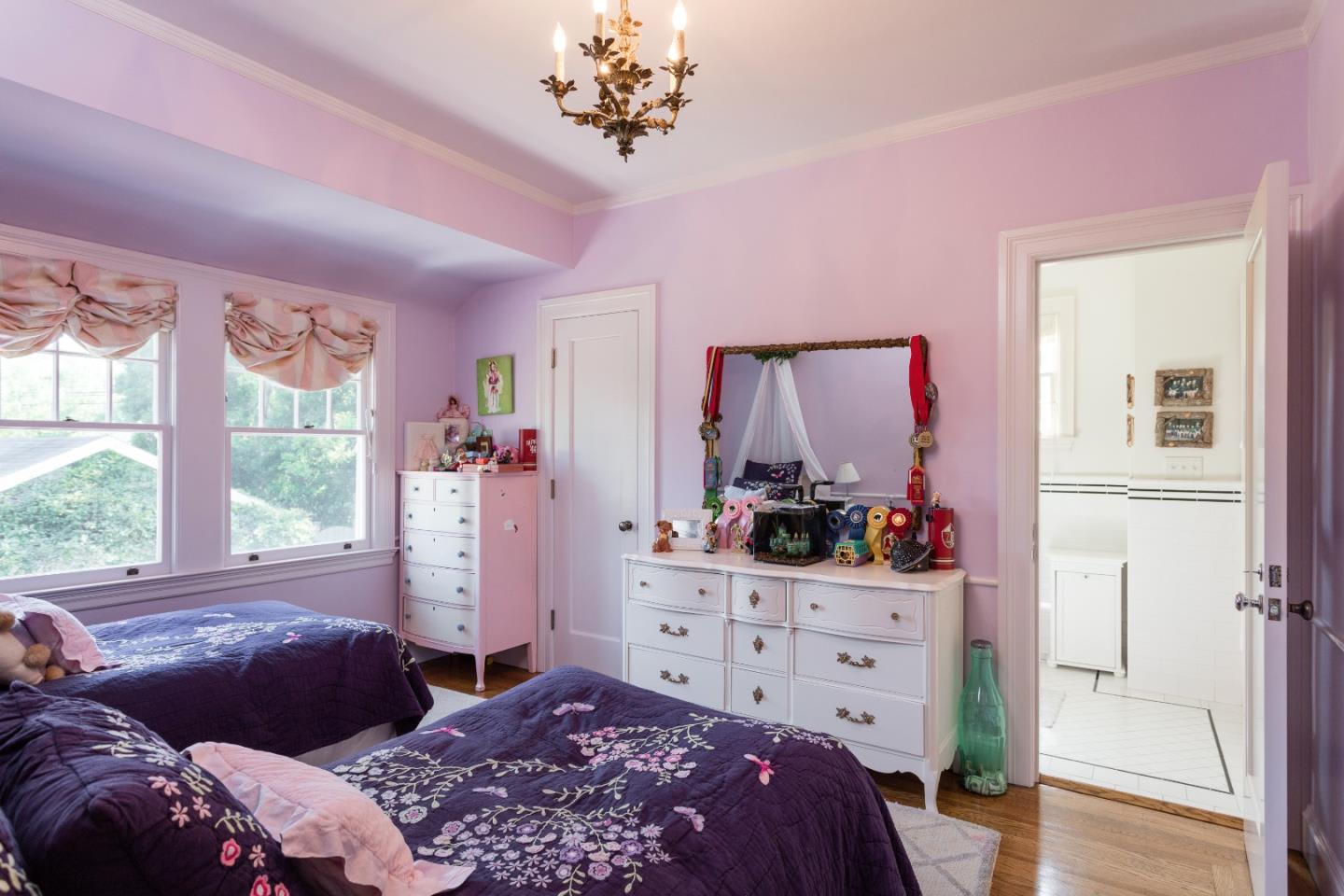 529 W. Poplar Ave. 