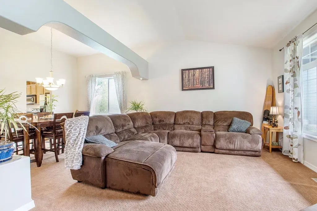 20303 197th Ave E