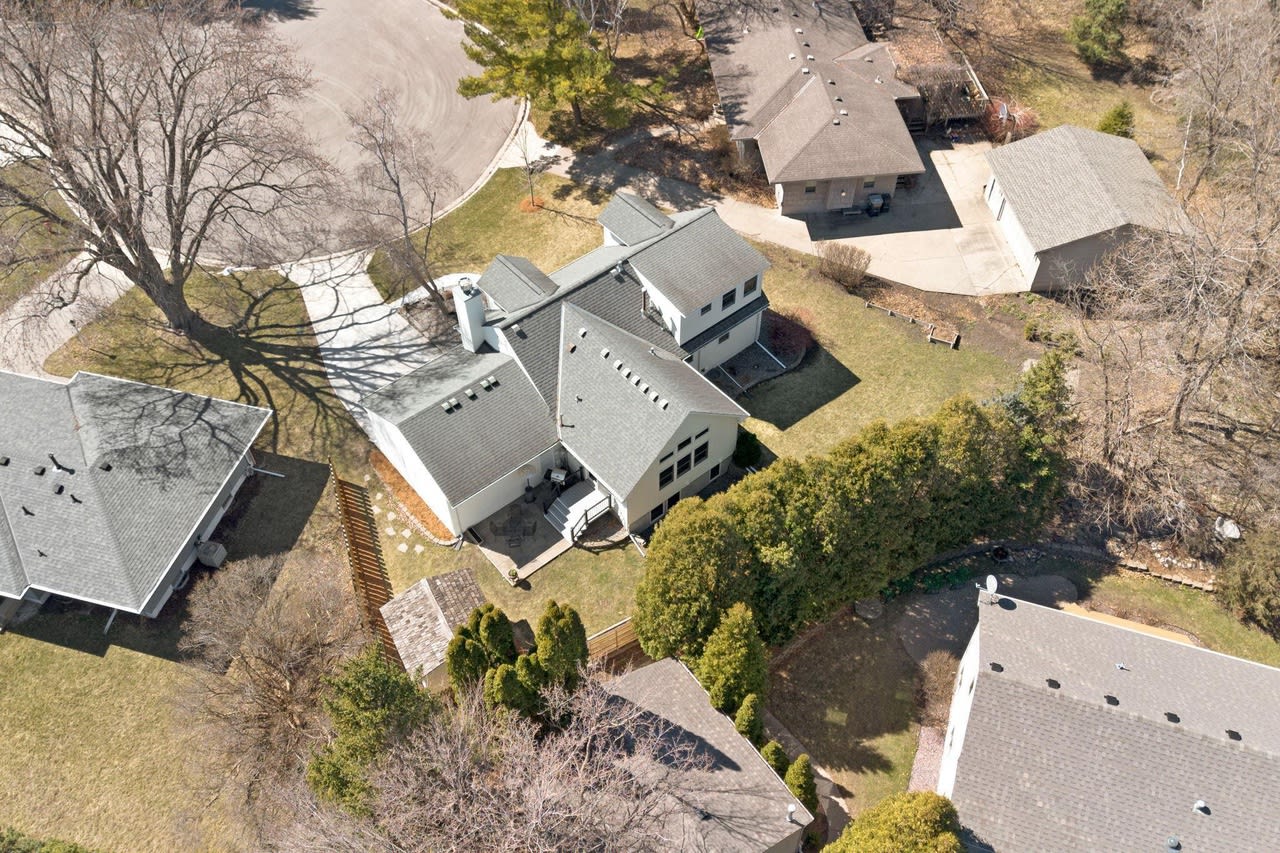 3125 Croft Dr
