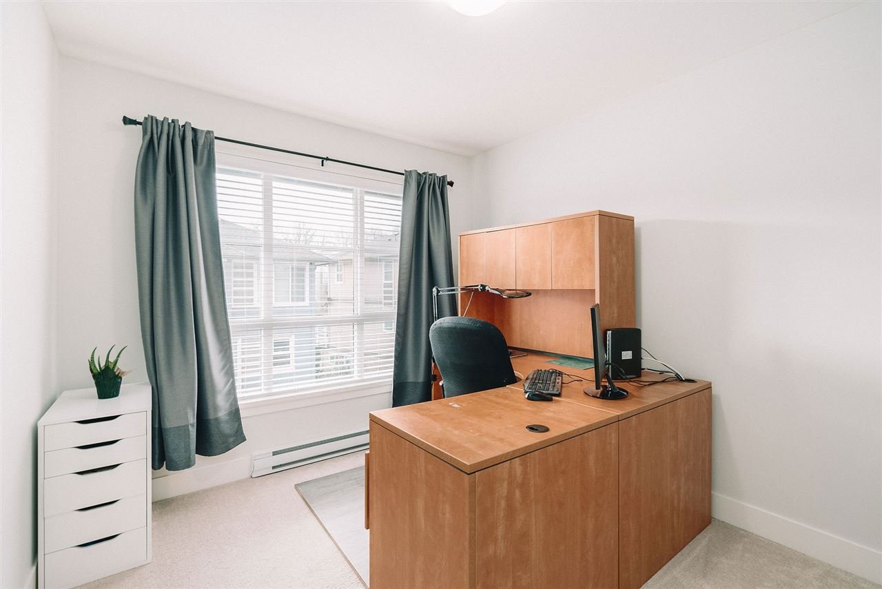 46-15405 31 Ave