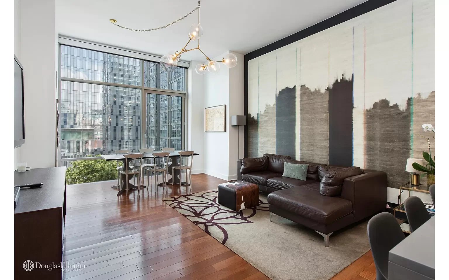 243 W 60th St, #5B