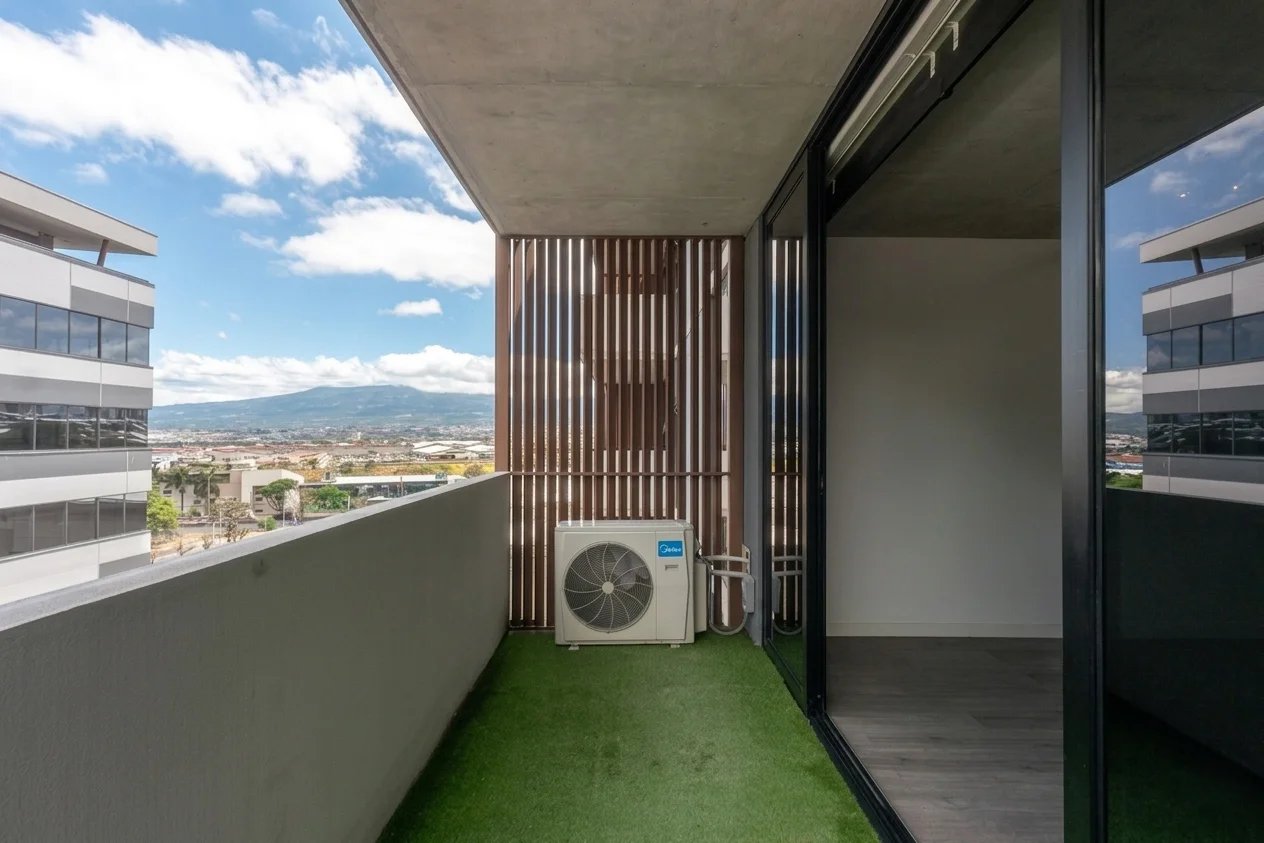 Urban Village West View Condo, Escazu, San Jose