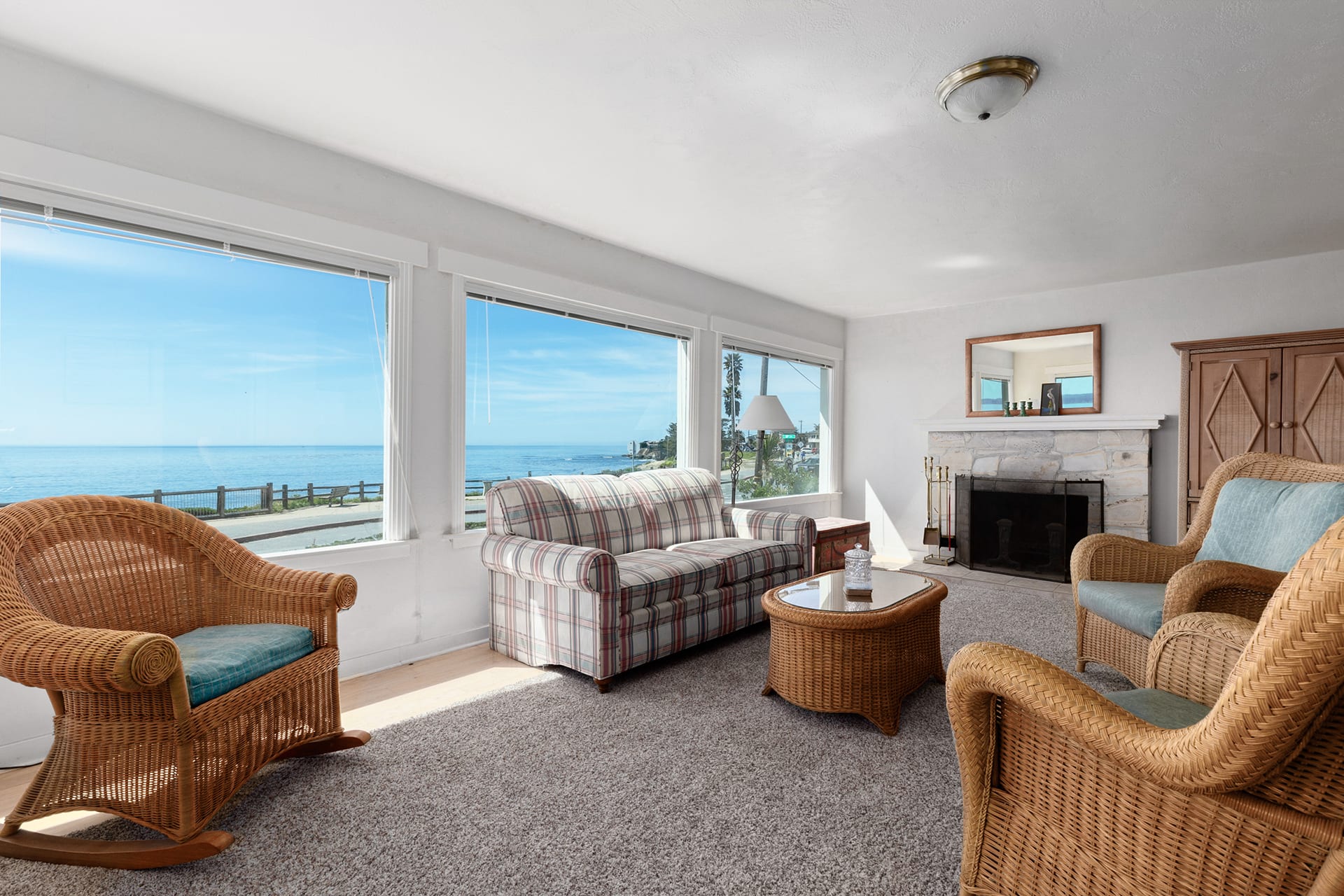 Pleasure Point Perfection - 23805 E Cliff Dr