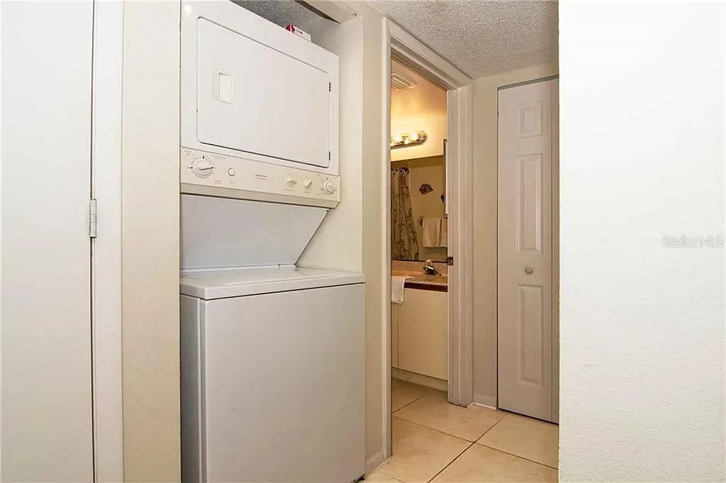 4305 45th Ave W #101