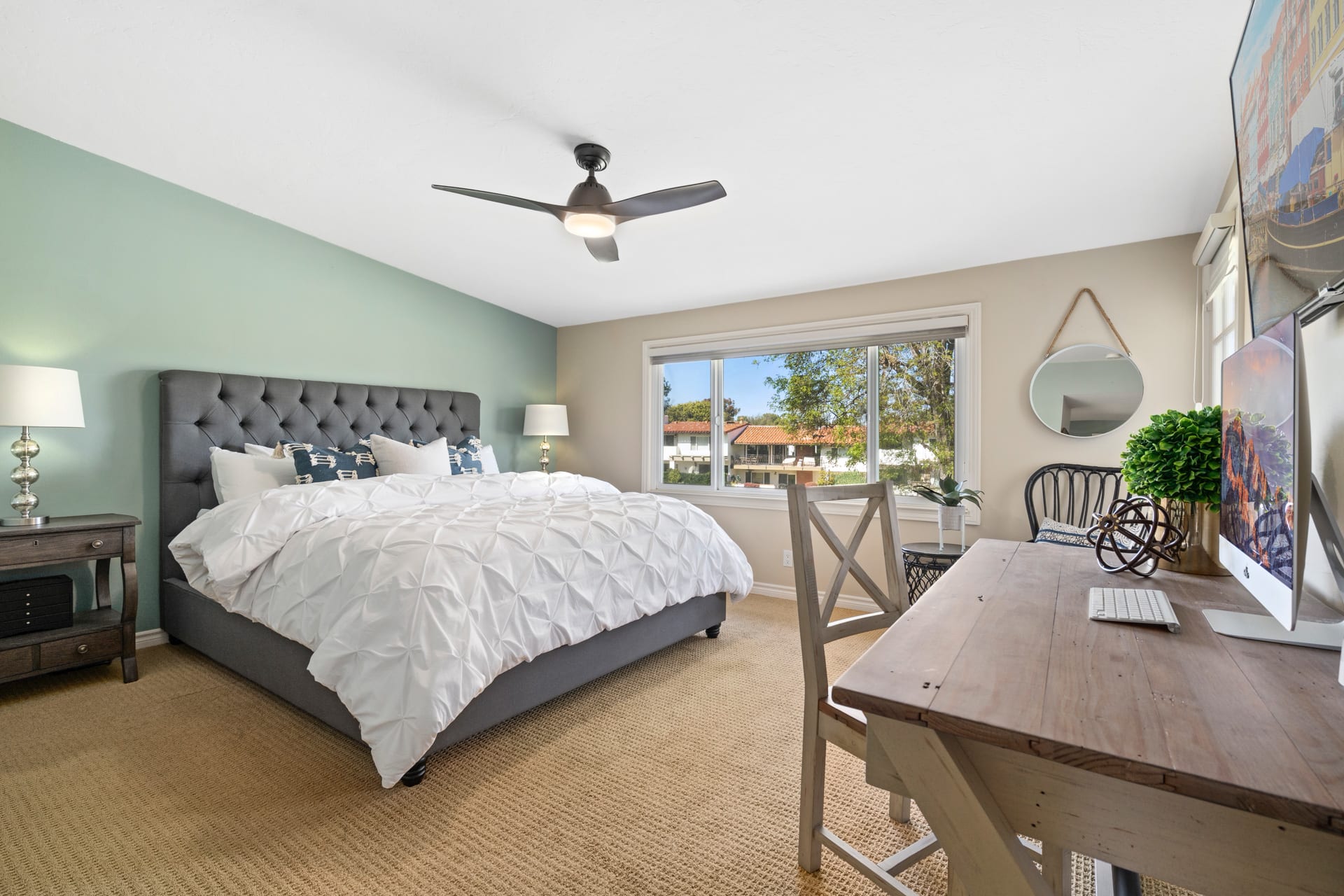 2135 Vista Laredo