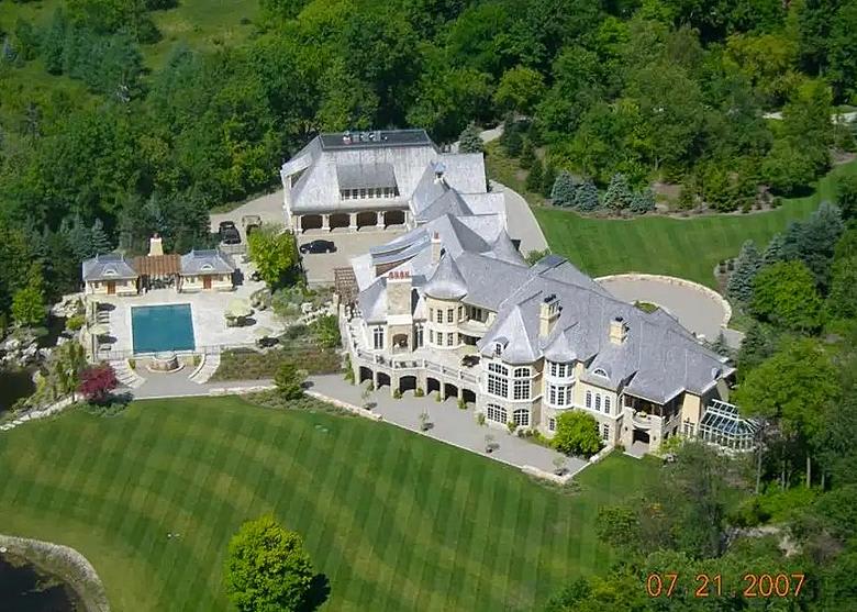Discover Southeast Michigan's Premier Luxury Real Estate