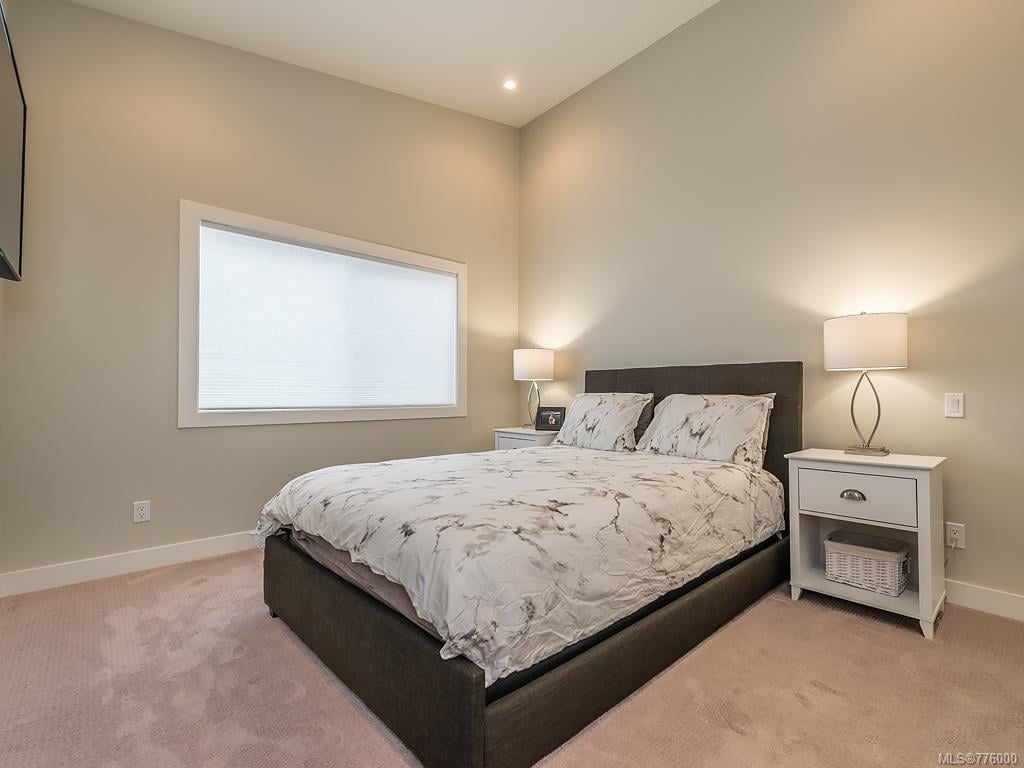 110-1021 Springboard Pl, Langford