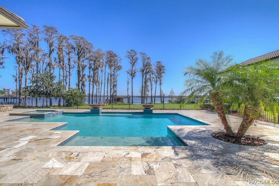 11449 Waterstone Loop Dr