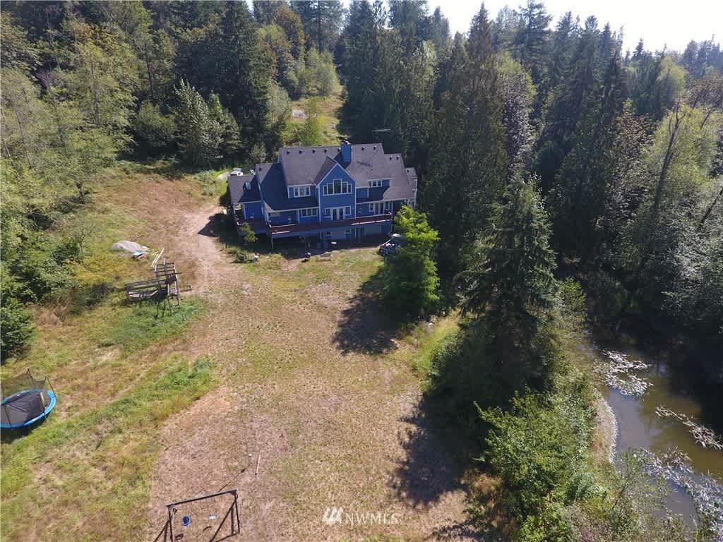 20333 208th Ave SE