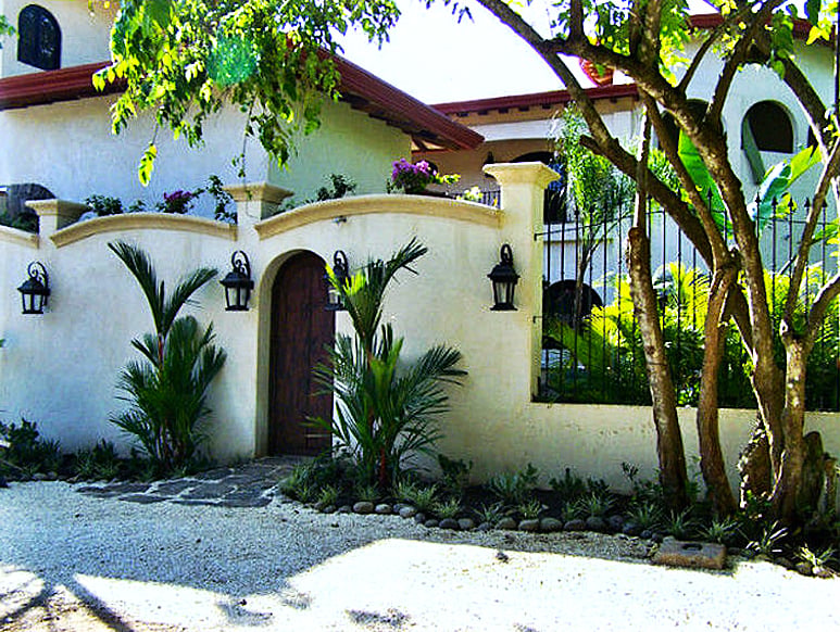 Colonial Luxury Rental Villa, Jaco, Puntarenas