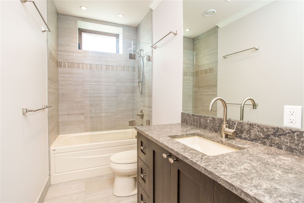 3334 W 39th Avenue, Vancouver
