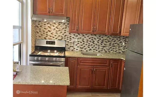 31-63 44th Street Unit: 2F