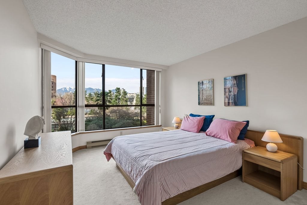 206-1490 Pennyfarthing Drive, Vancouver