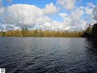 5313 Sylvan Point Rd