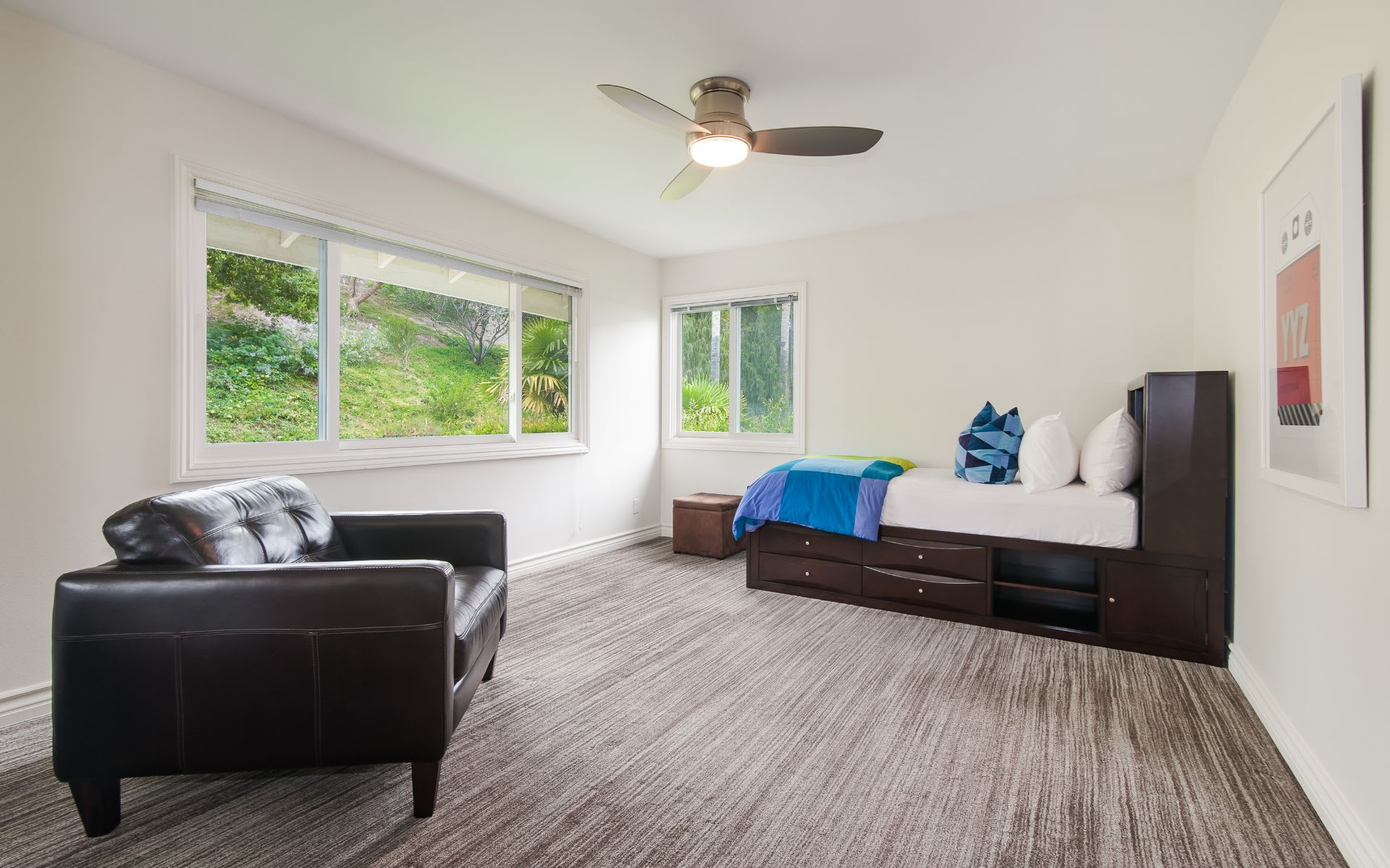 15 Bluff View