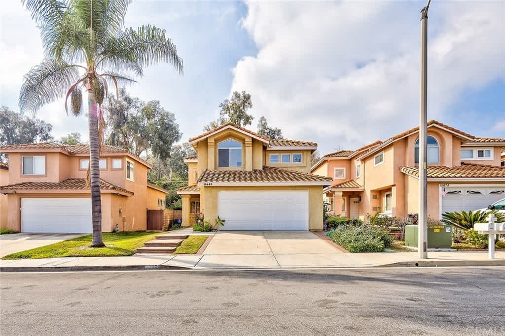 15680 Altamira Dr