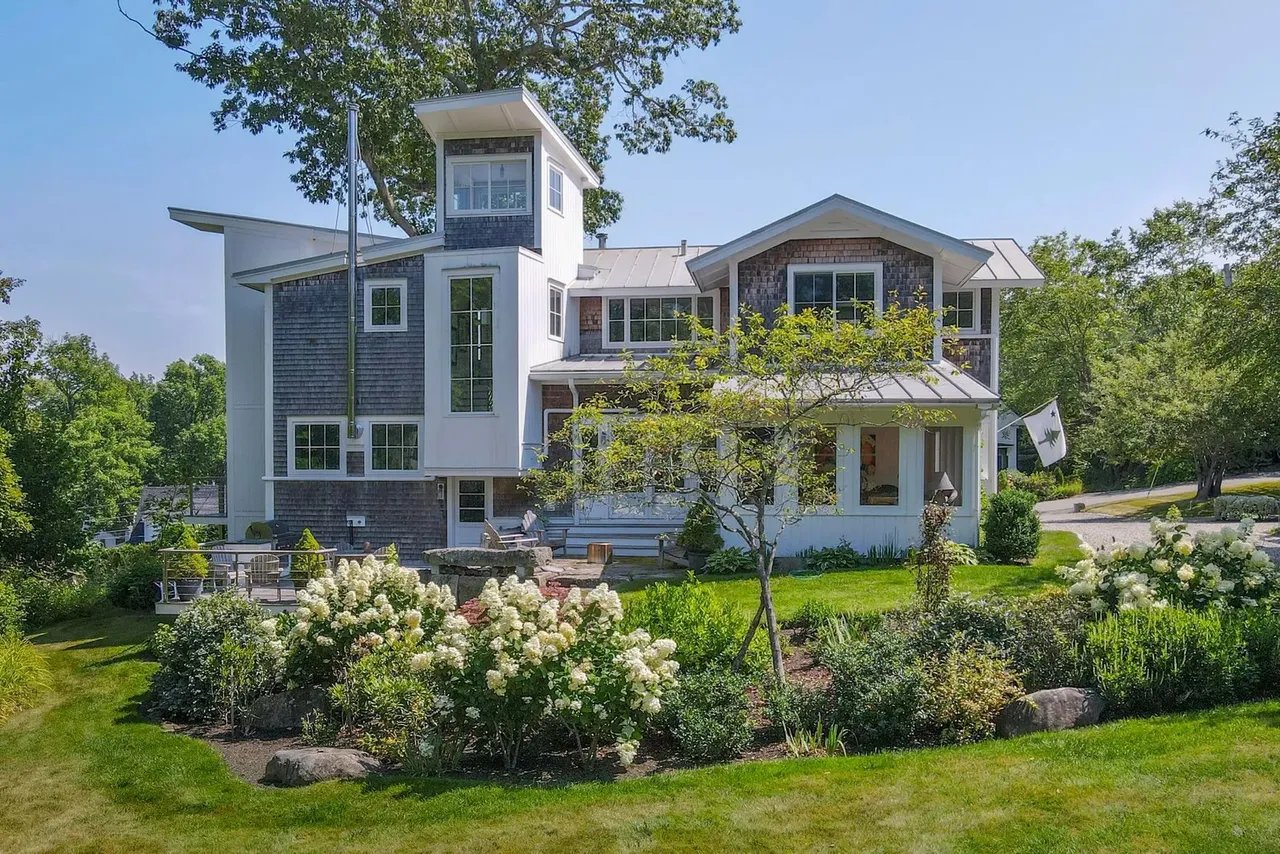 New Listing: 5 Cedar Street, Camden, ME 04843 – $3,000,000