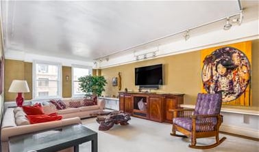 800 W End Ave